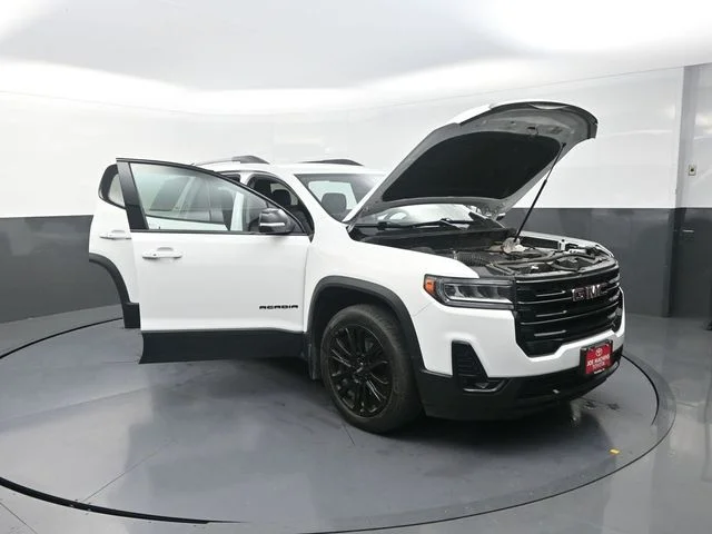 Used 2023 White GMC SLT image 38