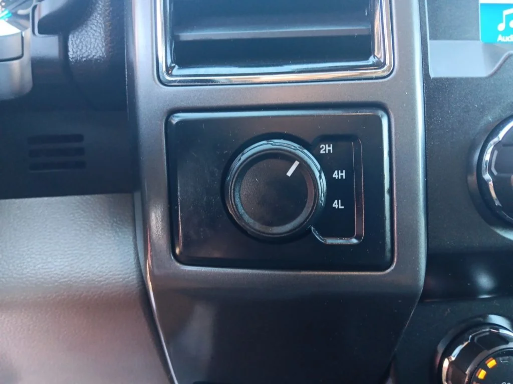 Used 2019 Stone Gray Metallic Ford XLT image 22