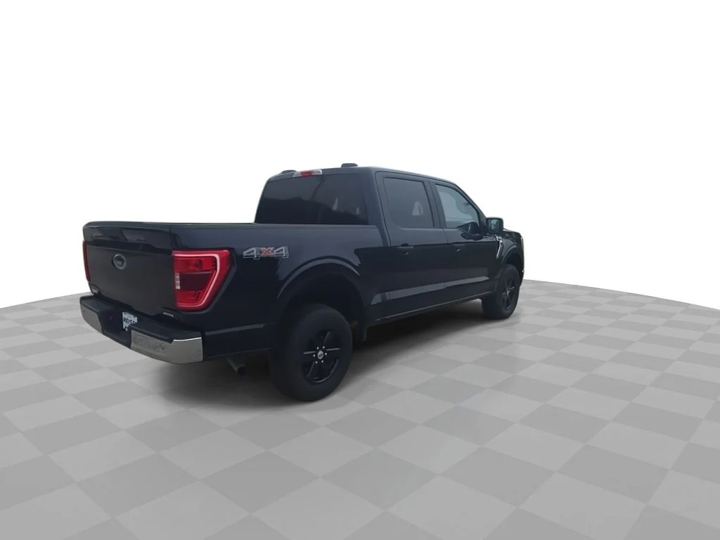 Used 2023 Blue Ford XLT image 8