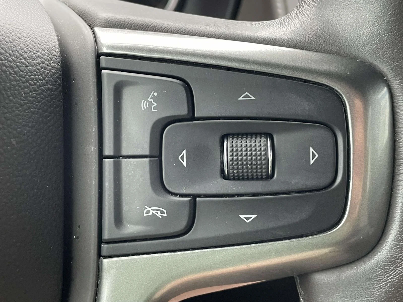 2021 Chevrolet Tahoe Z71 - Photo 30
