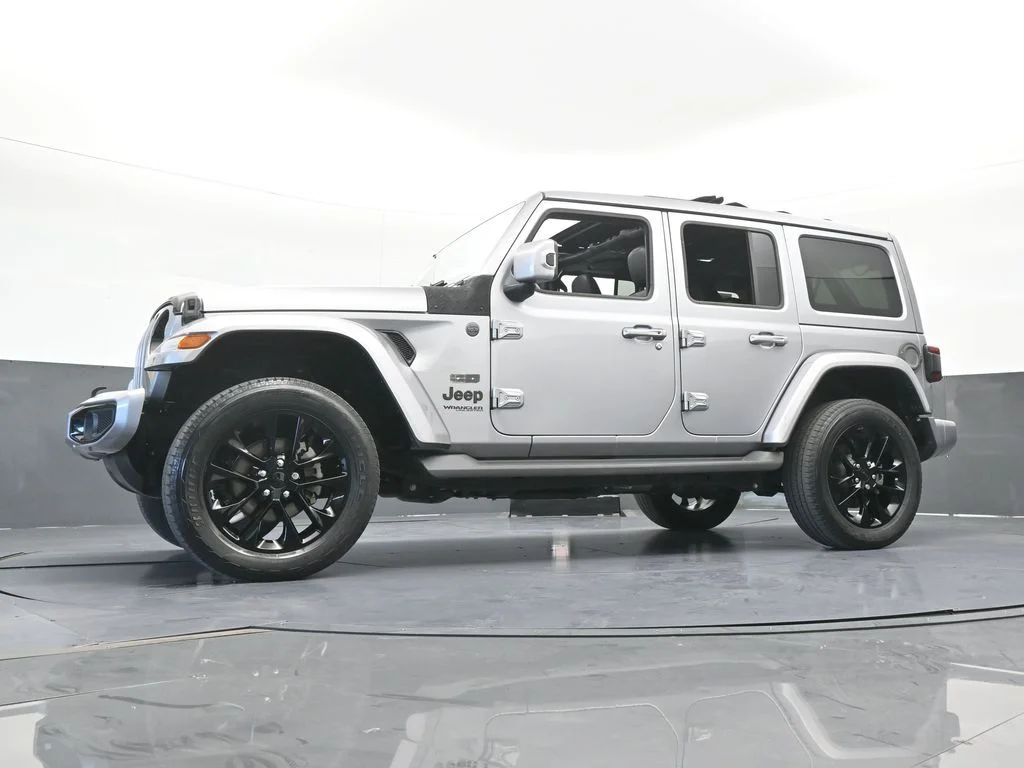 Used 2021 Billet Silver Metallic Clearcoat Jeep Unlimited Sahara High Altitude image 57