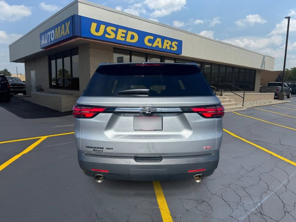 Used 2023 Sterling Gray Metallic Chevrolet RS image 6