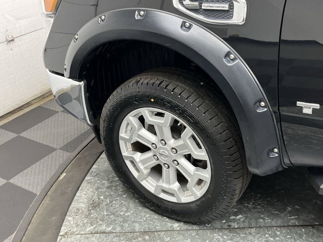 Used 2019 Magnetic Black Metallic Nissan SV image 30