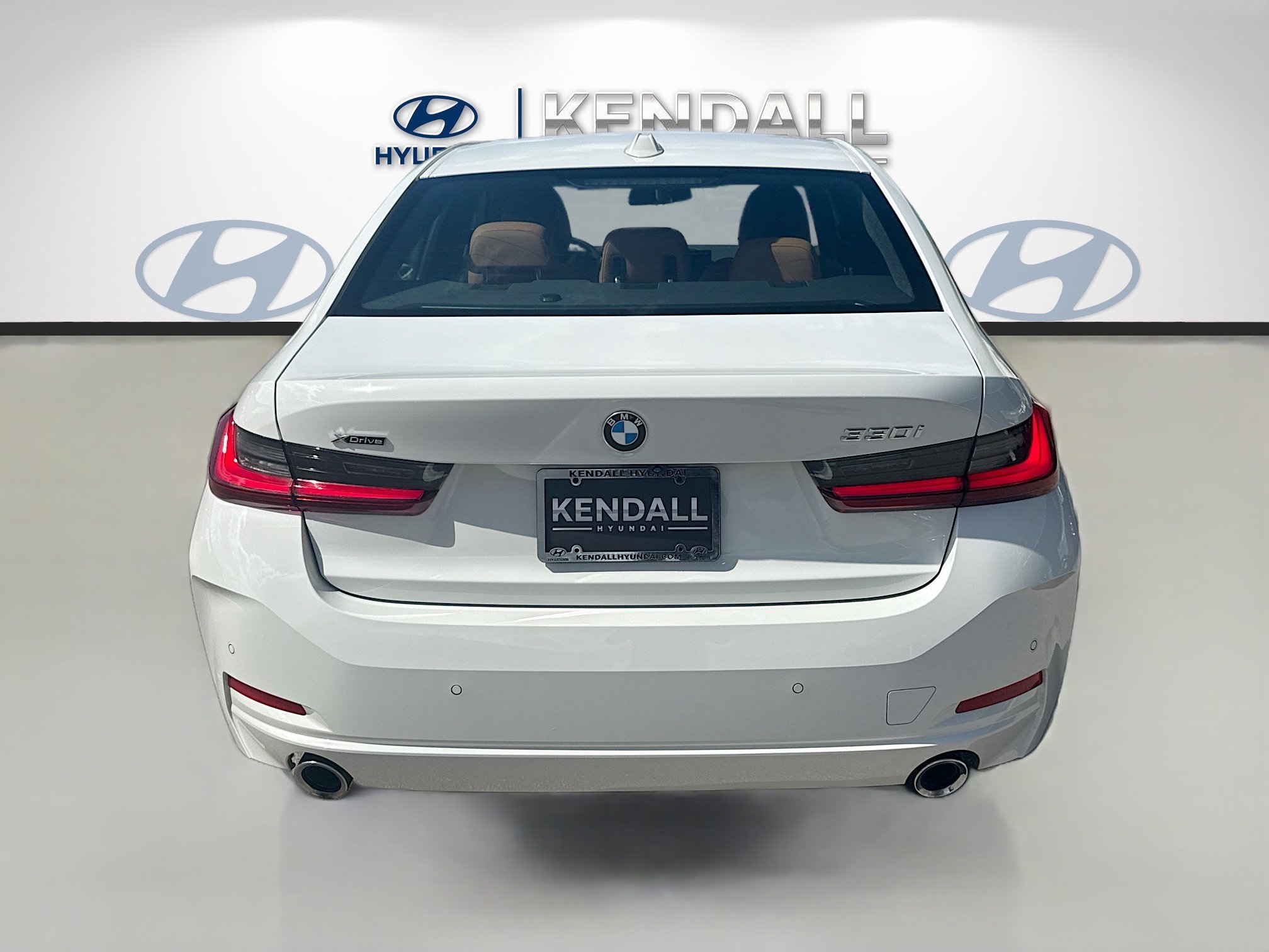 Used 2024 Alpine White BMW 330i xDrive image 3