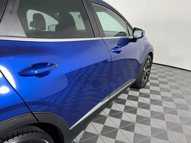 Used 2023 Sapphire Blue Kia EX image 9
