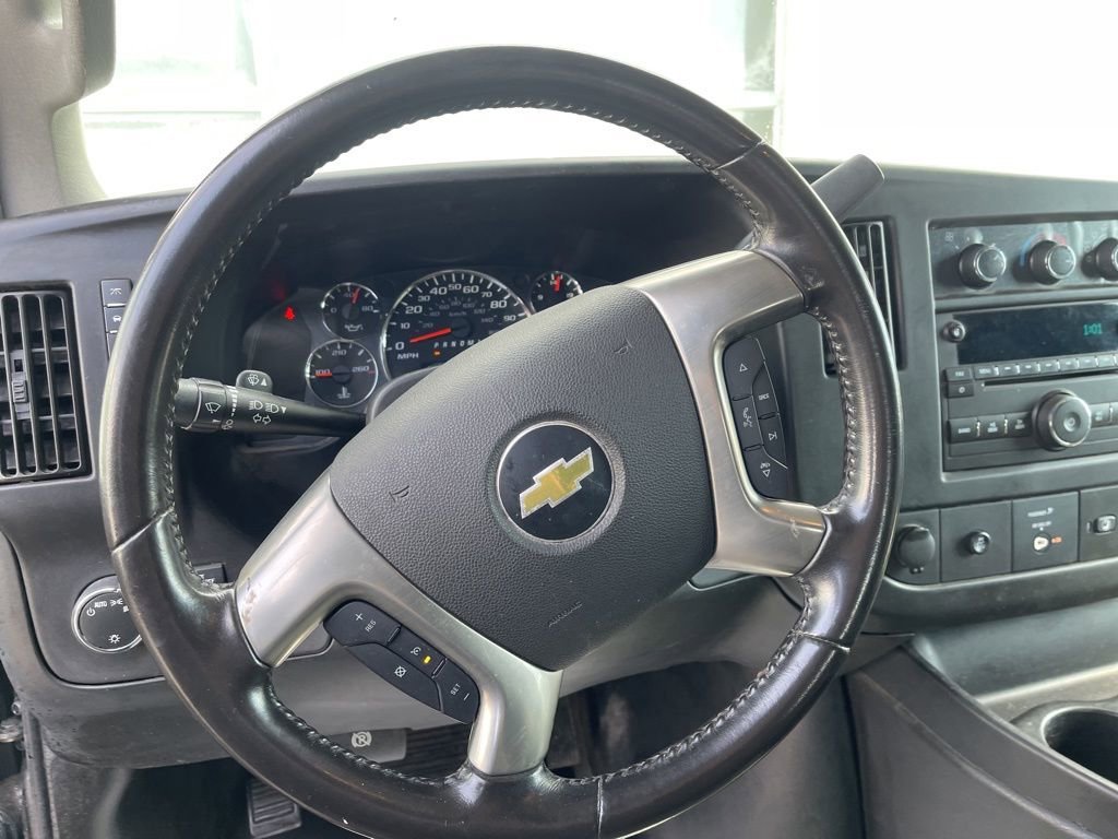 Used 2016 Cyber Gray Metallic Chevrolet 1WT image 13