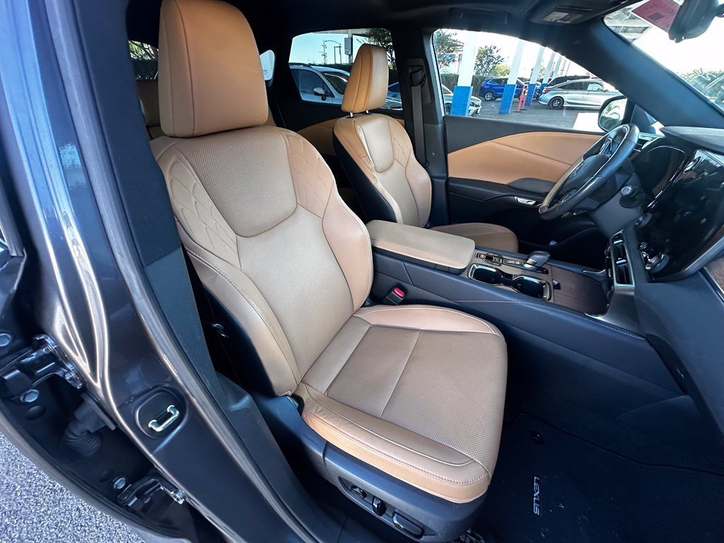 Used 2023 Gray Pearl Lexus 350 Premium image 17