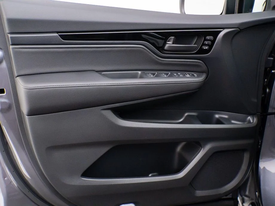 New 2026 Gray Honda Touring image 14