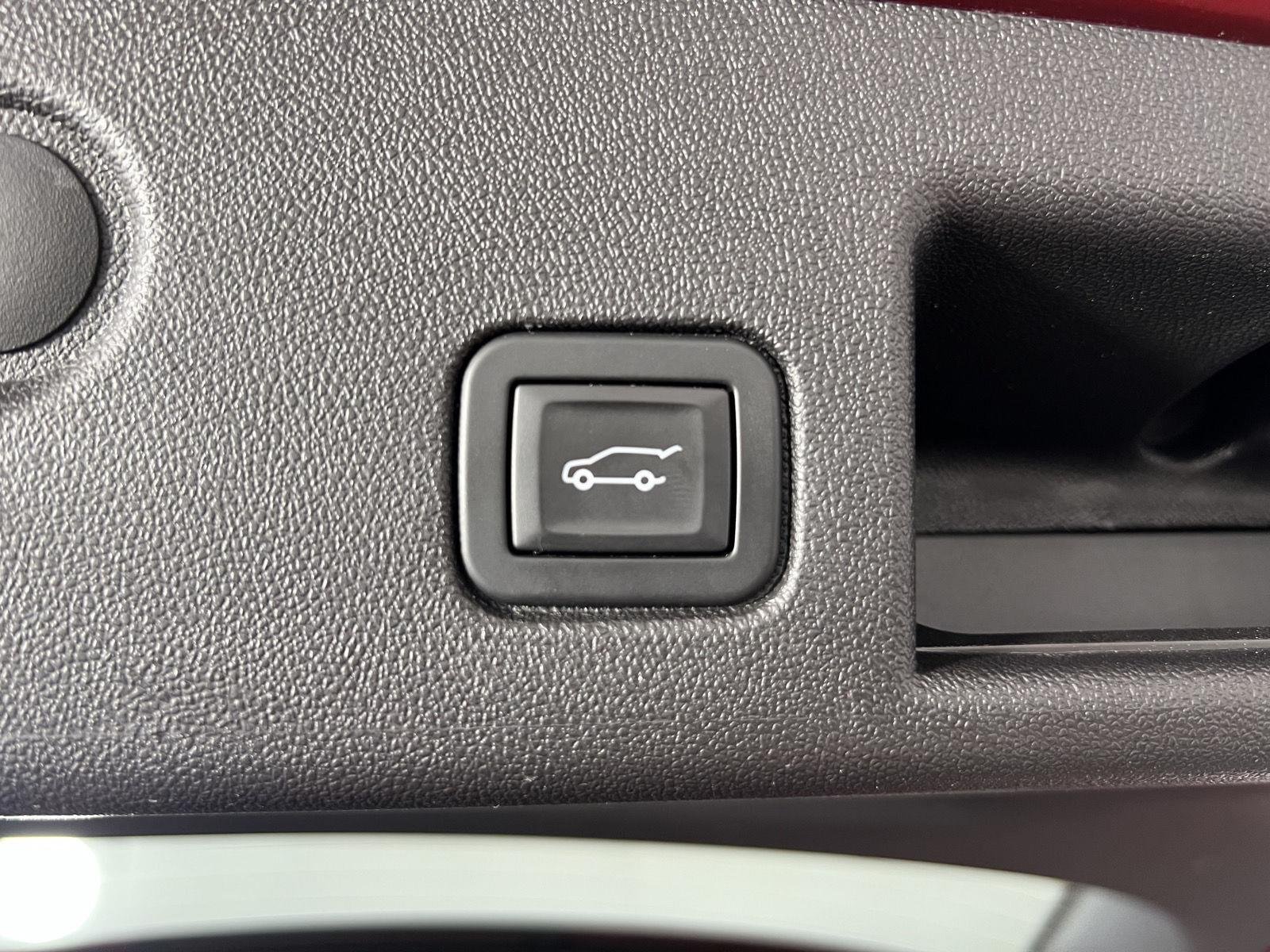 Used 2024 Radiant Red Tintcoat Chevrolet RS image 20