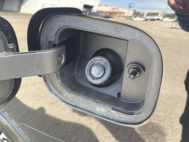 Used 2025 Black Ford Platinum image 35