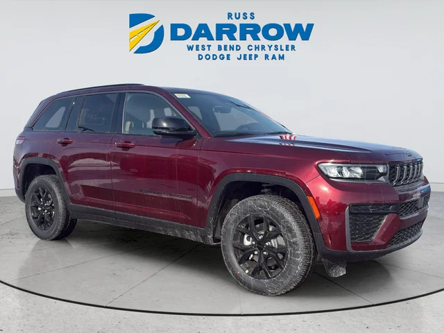 New 2026 Velvet Red Pearl-Coat Exterior Paint Jeep Altitude image 7