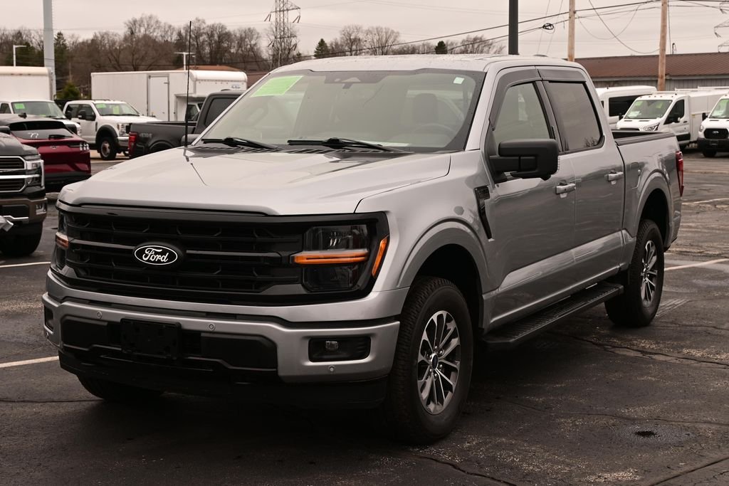 Used 2024 Silver Ford XLT image 5