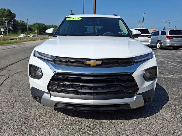 Used 2023 White Chevrolet LT image 3