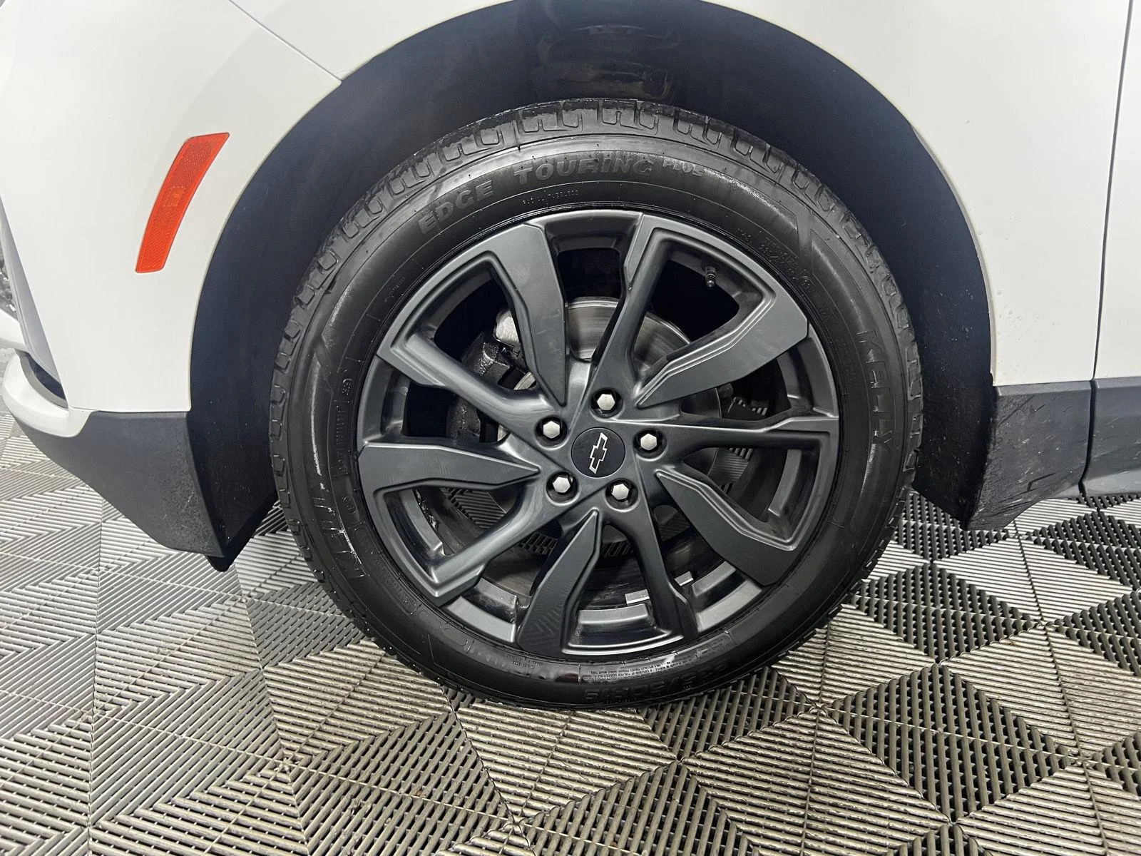 Used 2023 Summit White Chevrolet RS image 43