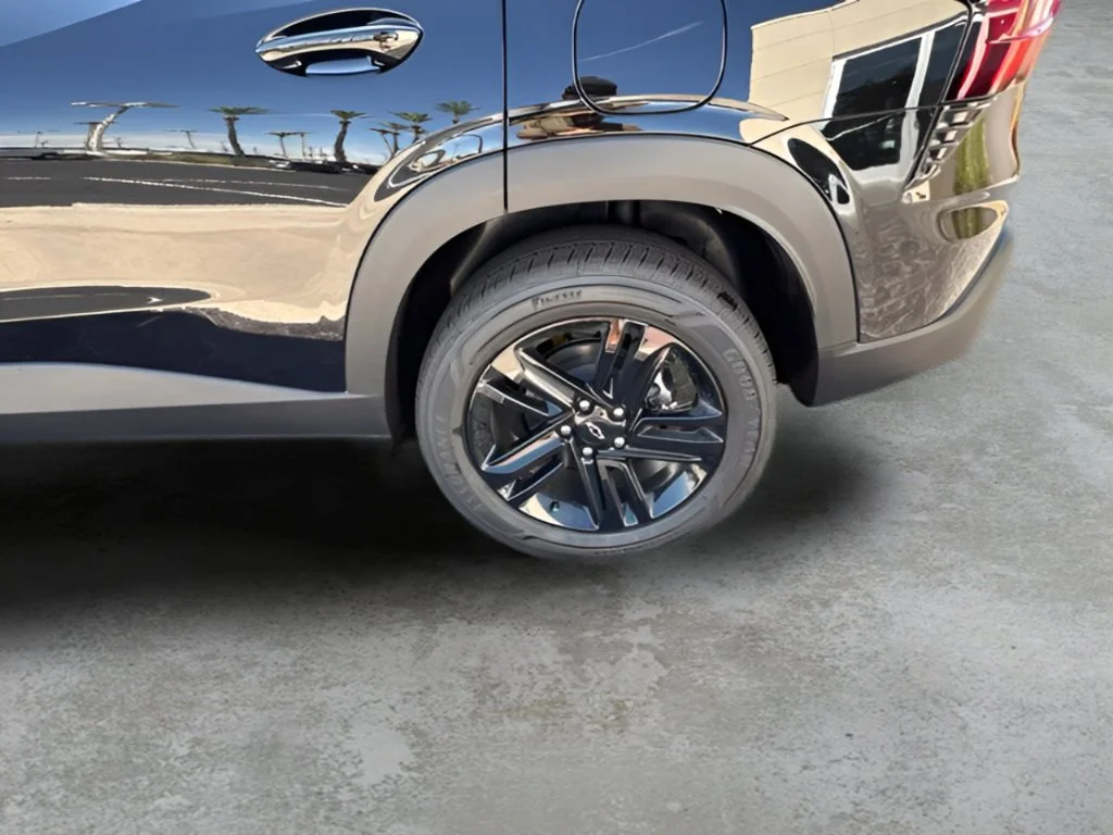 New 2026 Mosaic Black Metallic Chevrolet ACTIV image 28