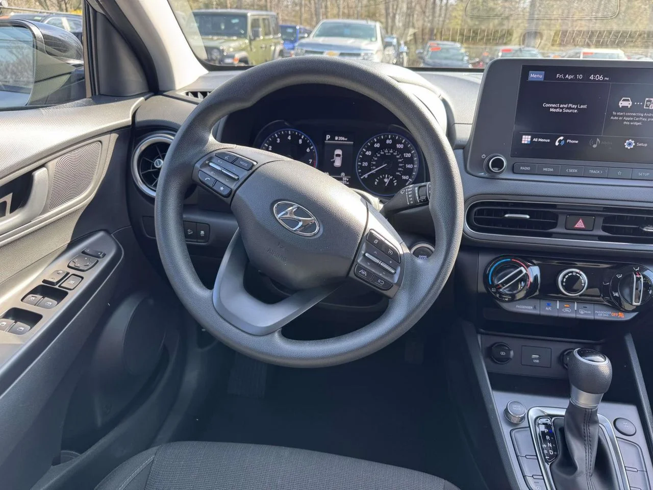 Used 2023 Cyber Silver w/Black Roof Hyundai SEL image 12