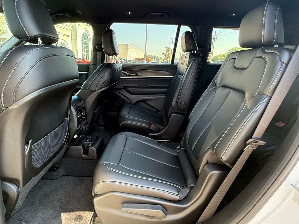 2025 Jeep Grand Cherokee L Limited - Photo 24