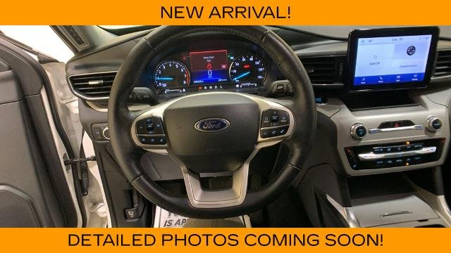 Certified Used 2023 White Metallic Ford XLT image 83