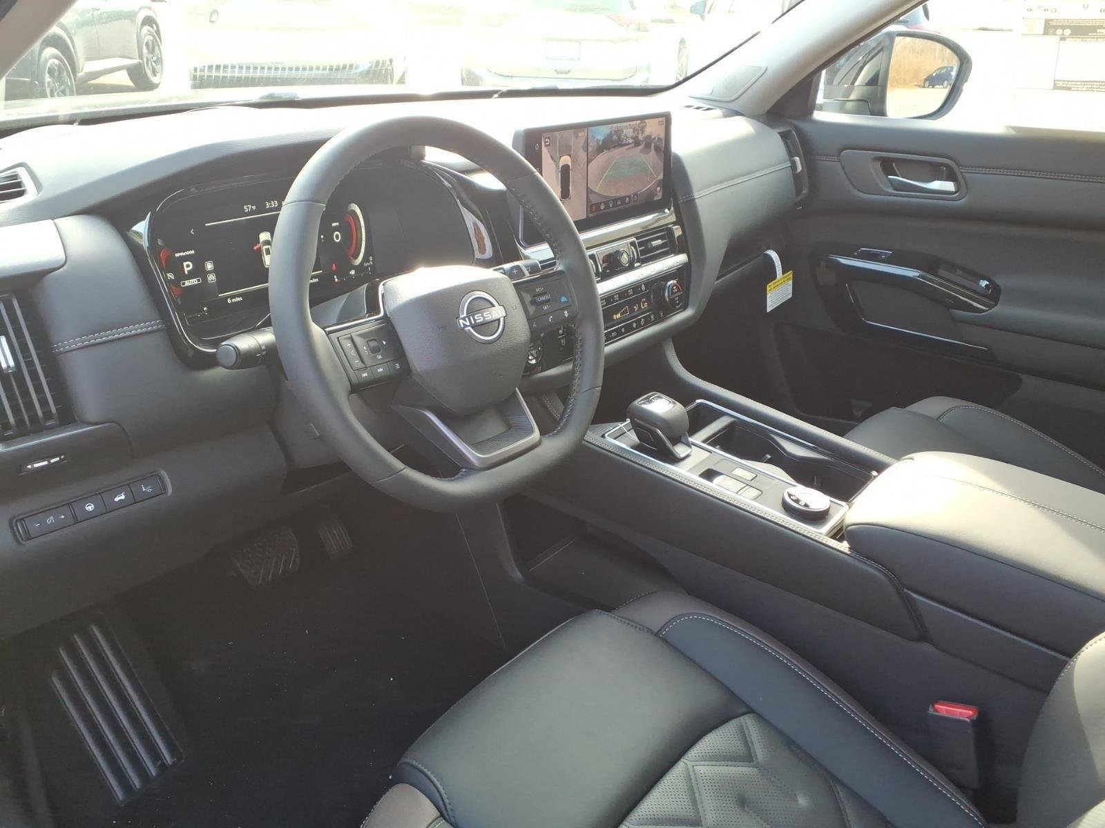 New 2026 Super Black Nissan Platinum image 18
