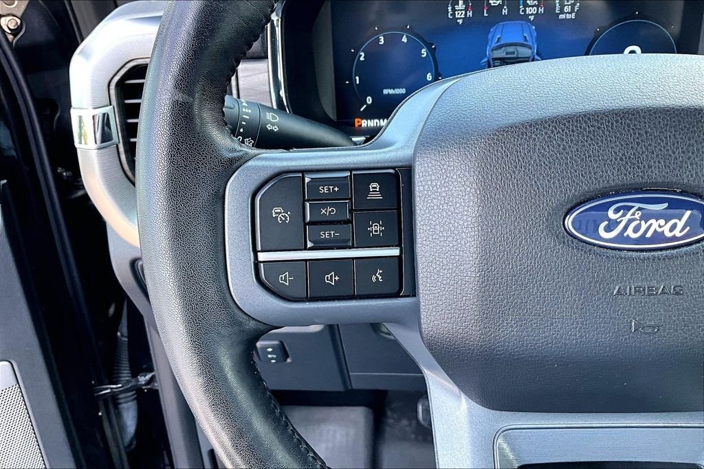 Used 2024 Black Metallic Ford Lariat image 17