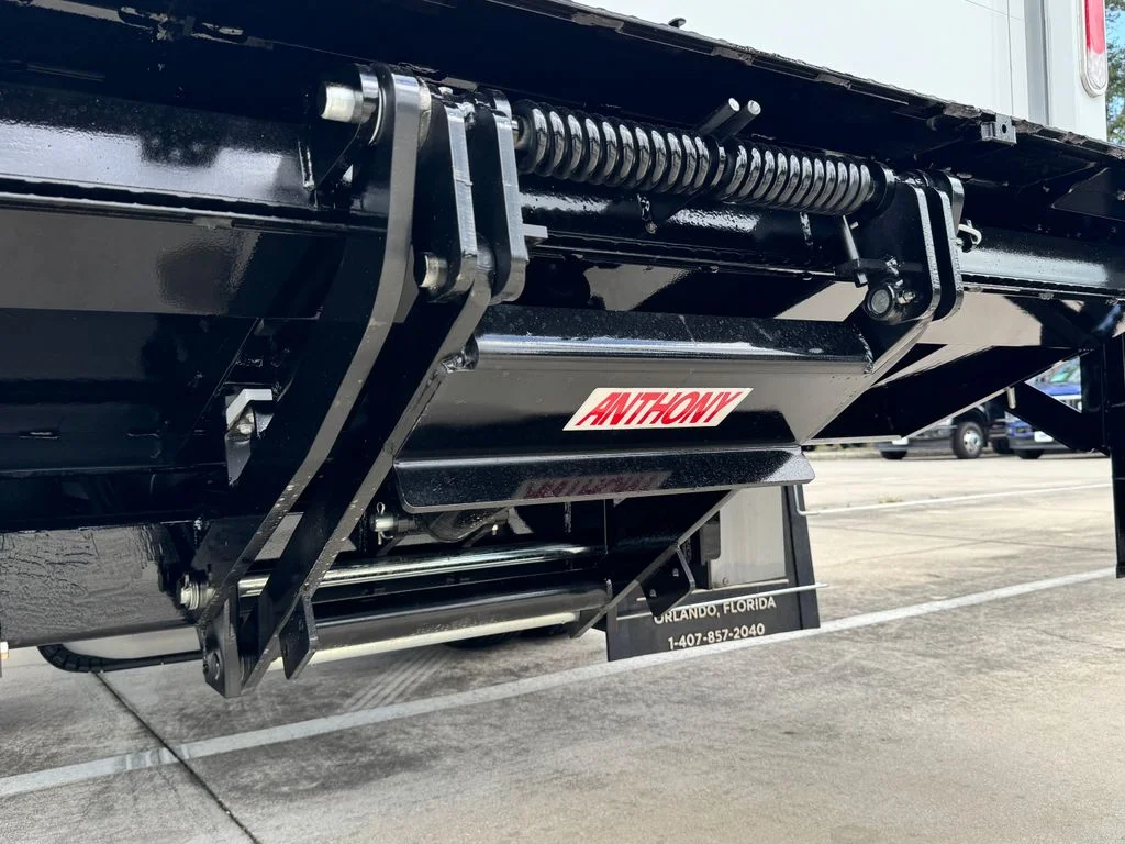 New 2027 White Ford Base image 18