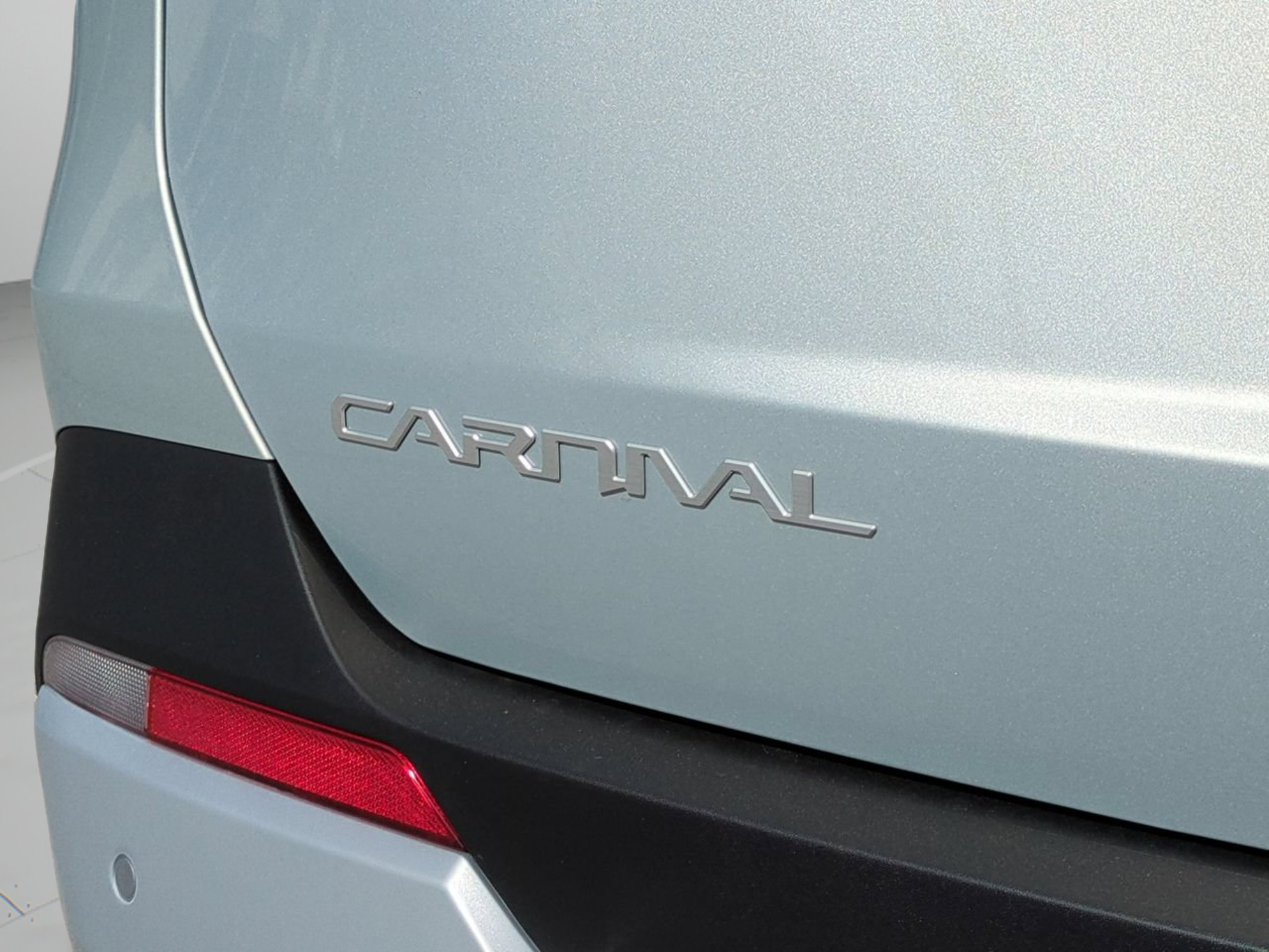 New 2026 Ivory Silver Kia EX image 35