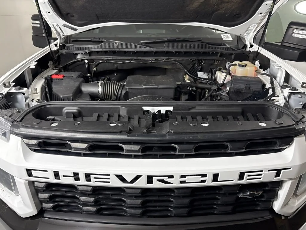 Certified Used 2023 Summit White Chevrolet Custom image 46