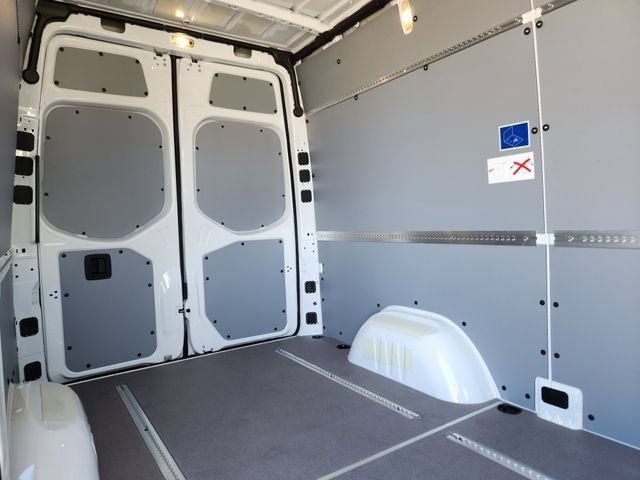 Used 2026 White Mercedes-Benz Cargo 144 WB image 15