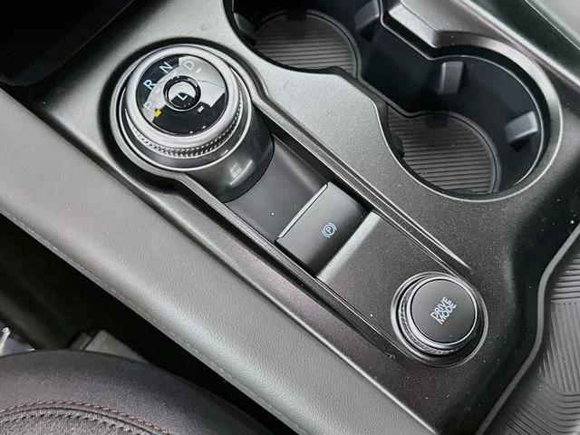 New 2027 Vapor Blue Metallic Ford Active image 17