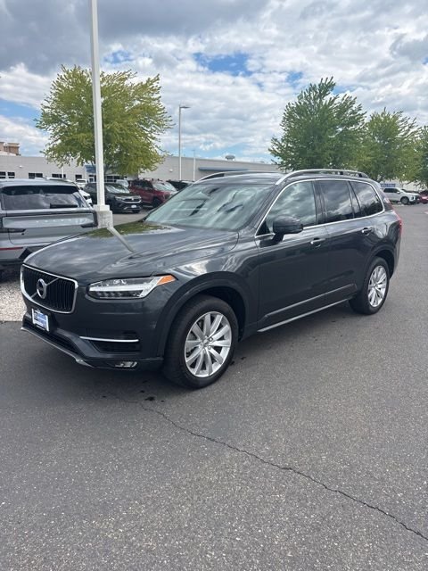 Used 2016 Gray Metallic Volvo T6 Momentum image 8