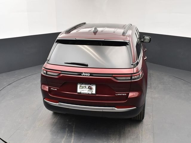 New 2026 Velvet Red Pearl-Coat Exterior Paint Jeep Limited image 17