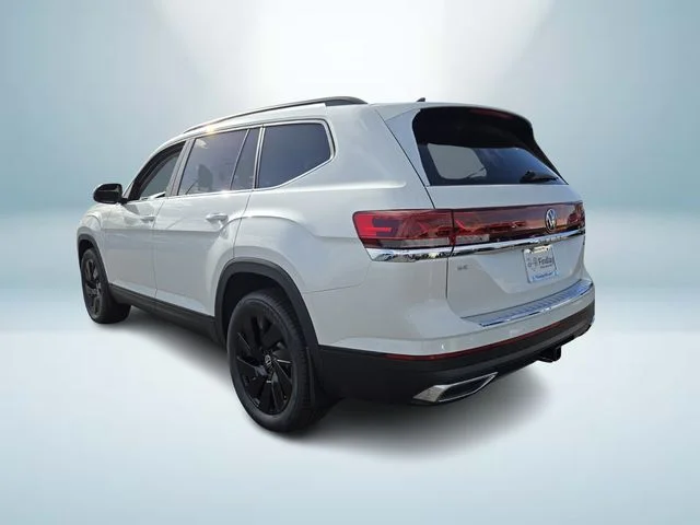 New 2026 White/off-white Volkswagen 2.0T SE w/Technology image 3