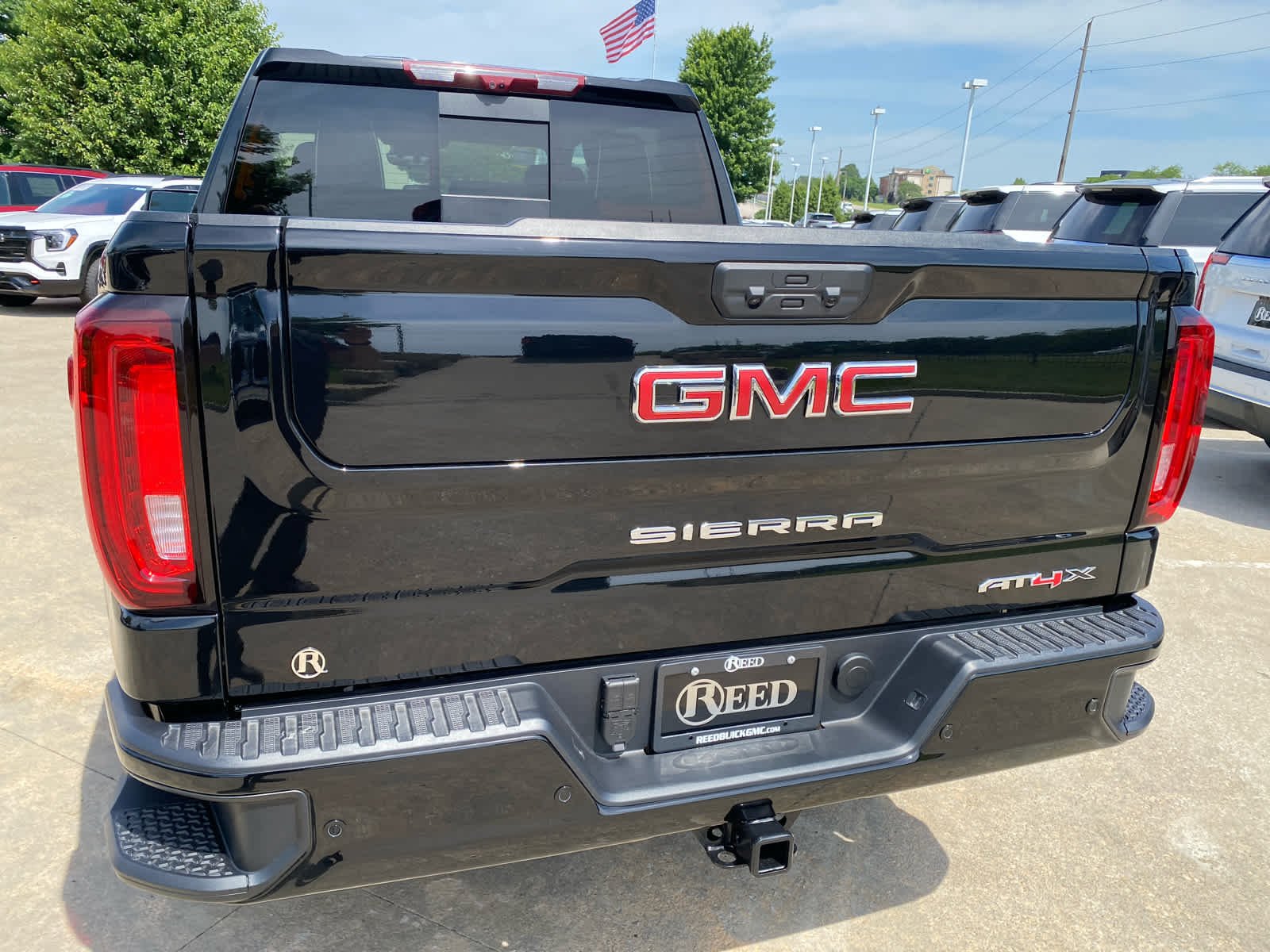 2026 GMC Sierra 1500 AT4X - Photo 27