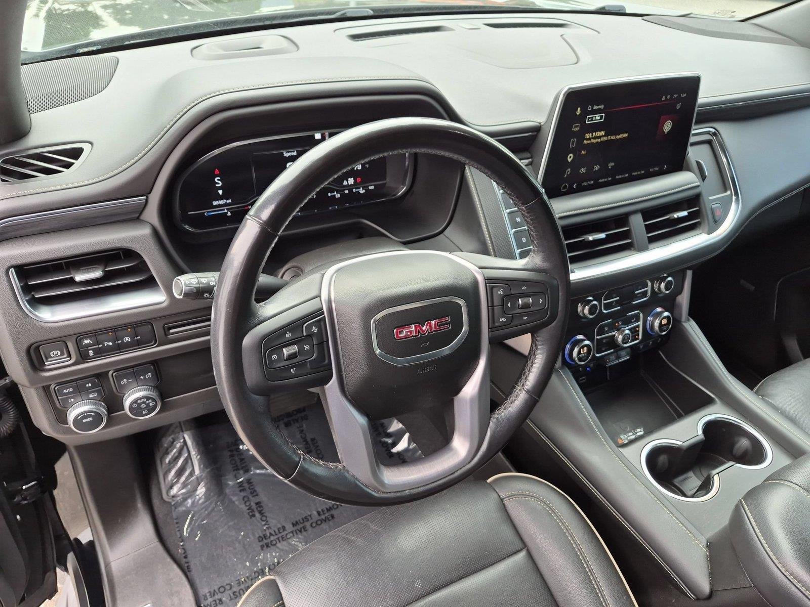 Used 2023 Onyx Black GMC SLT image 18