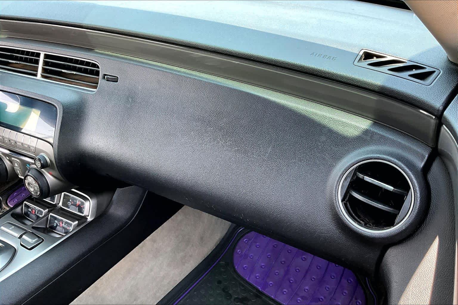 Used 2010 Cyber Gray Metallic Chevrolet 2LT image 16