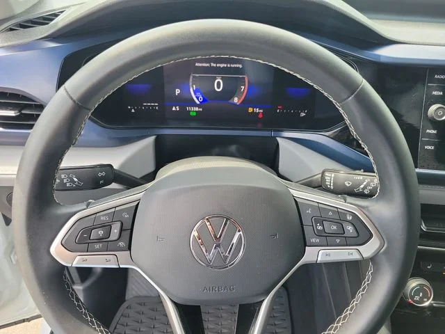 Used 2023 White Volkswagen 1.5T SE image 25