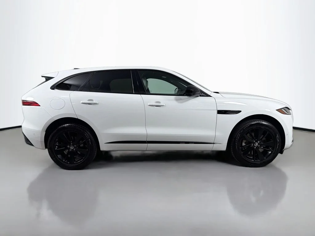 Used 2026 White Jaguar P250 R-Dynamic S image 4
