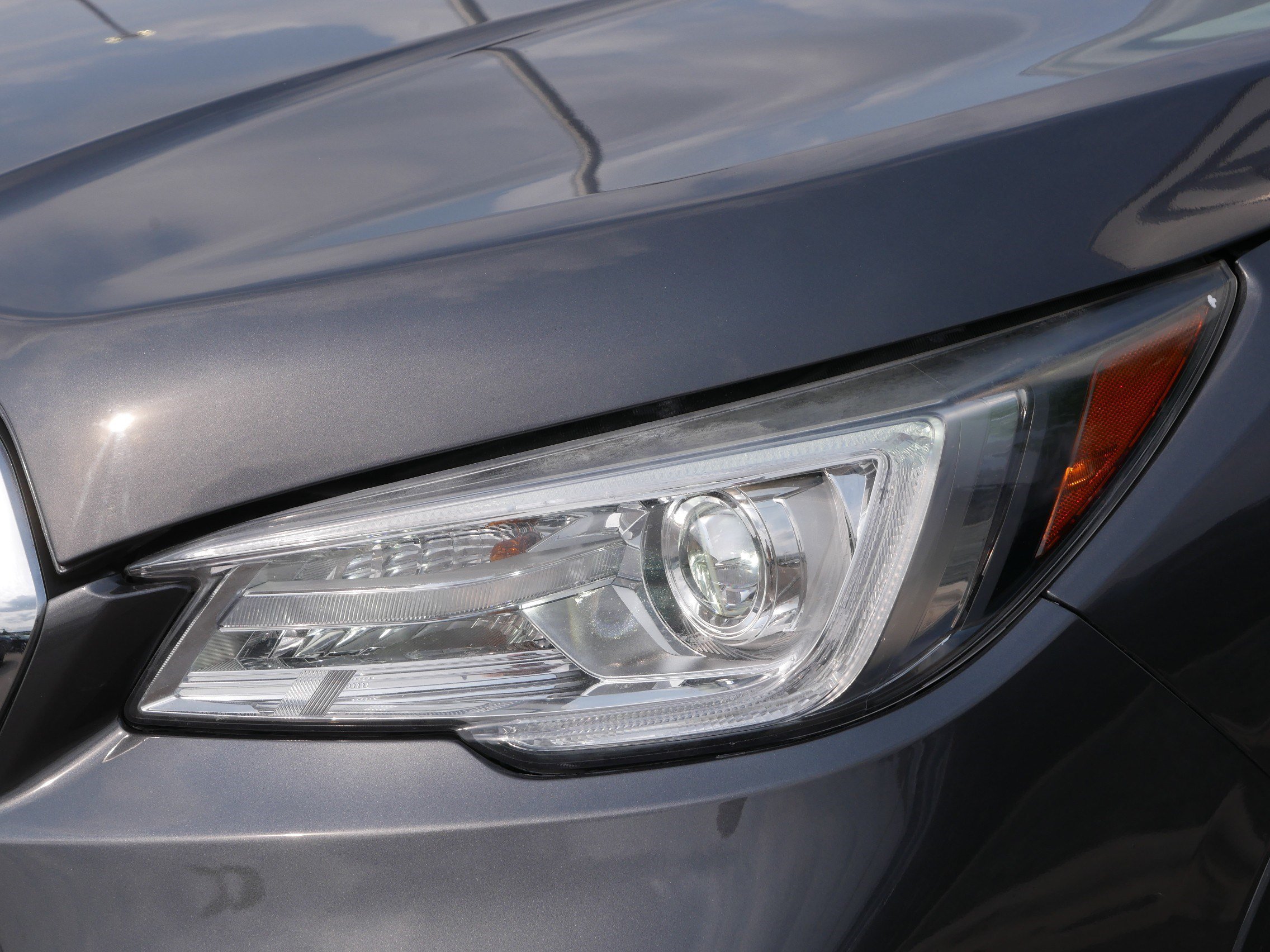 Used 2022 Magnetite Gray Metallic Subaru Limited image 16
