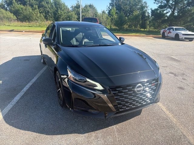 Certified Used 2025 Black Nissan 2.5 SR image 6