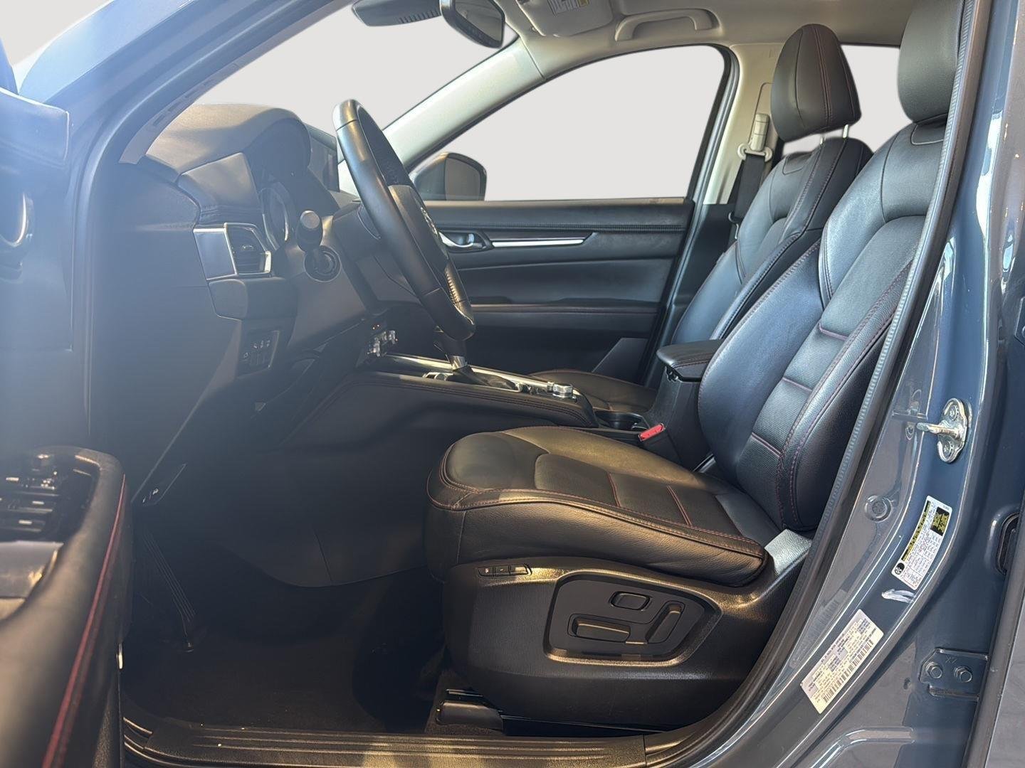 Used 2025 Polymetal Gray Metallic Mazda 2.5 S Carbon Edition image 10