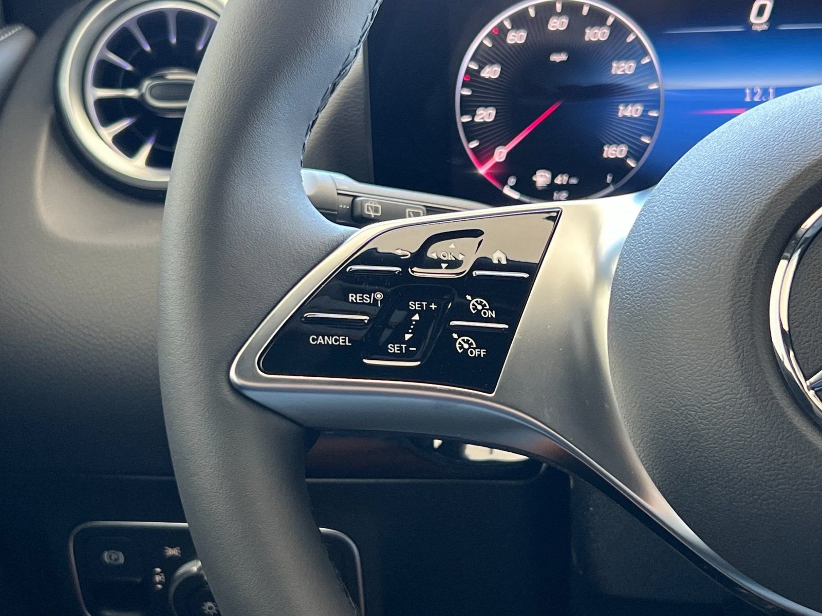 New 2026 Polar White Mercedes-Benz 250 image 28