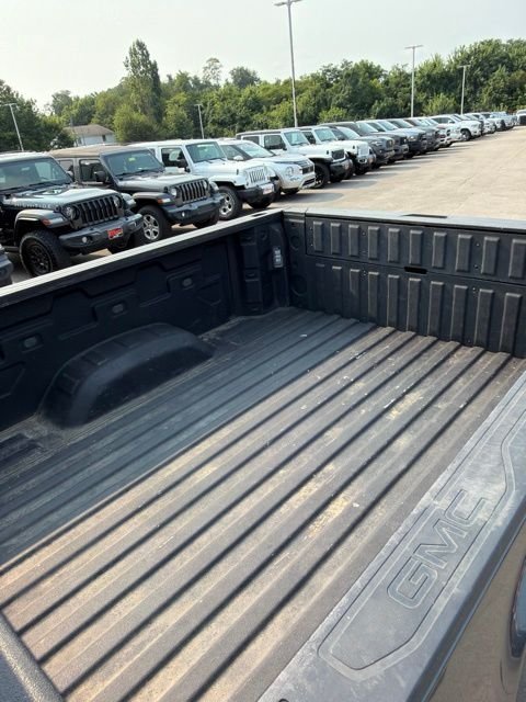 Used 2020 Blue GMC Base image 11
