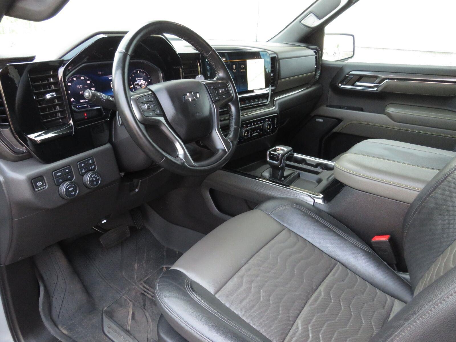 Used 2024 Slate Gray Metallic Chevrolet ZR2 image 22