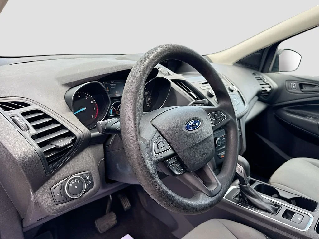 Used 2018 Gold Ford S image 9