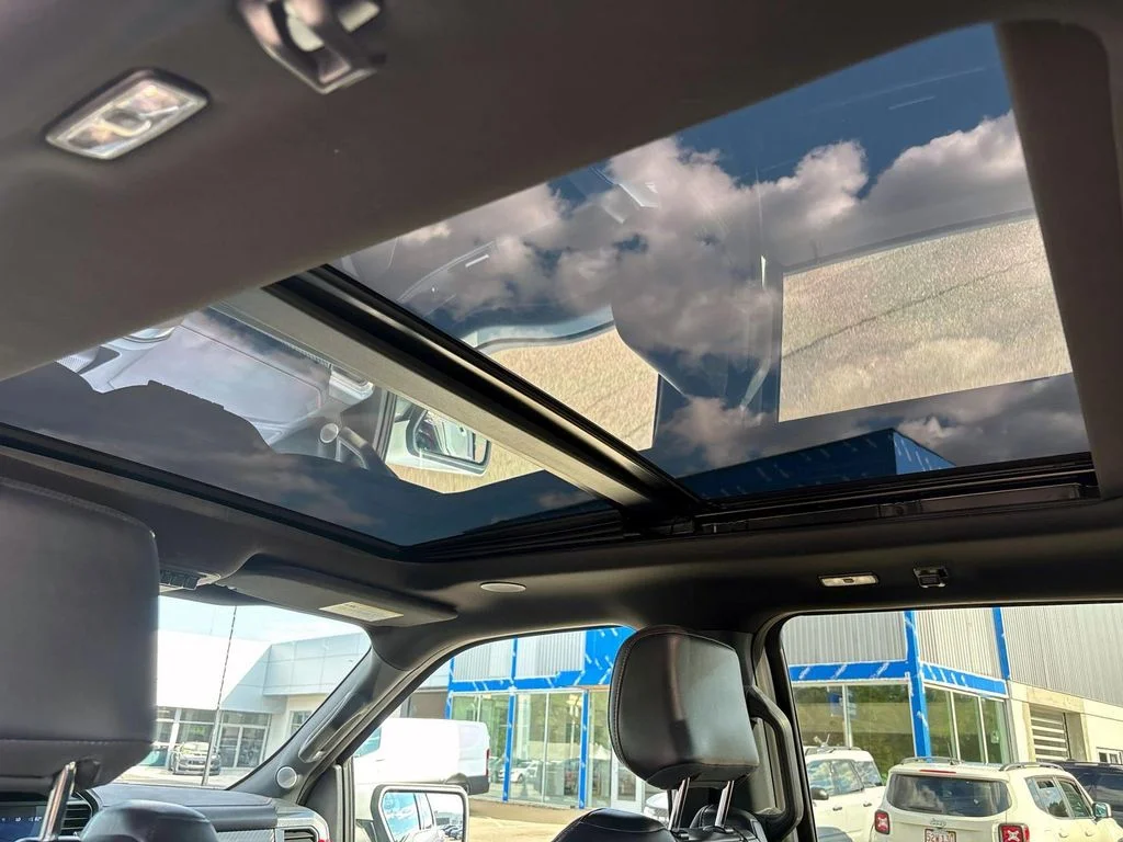 Used 2025 Oxford White Ford Raptor image 11