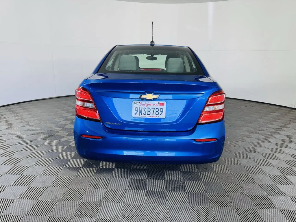 Used 2018 Blue Chevrolet LS image 19