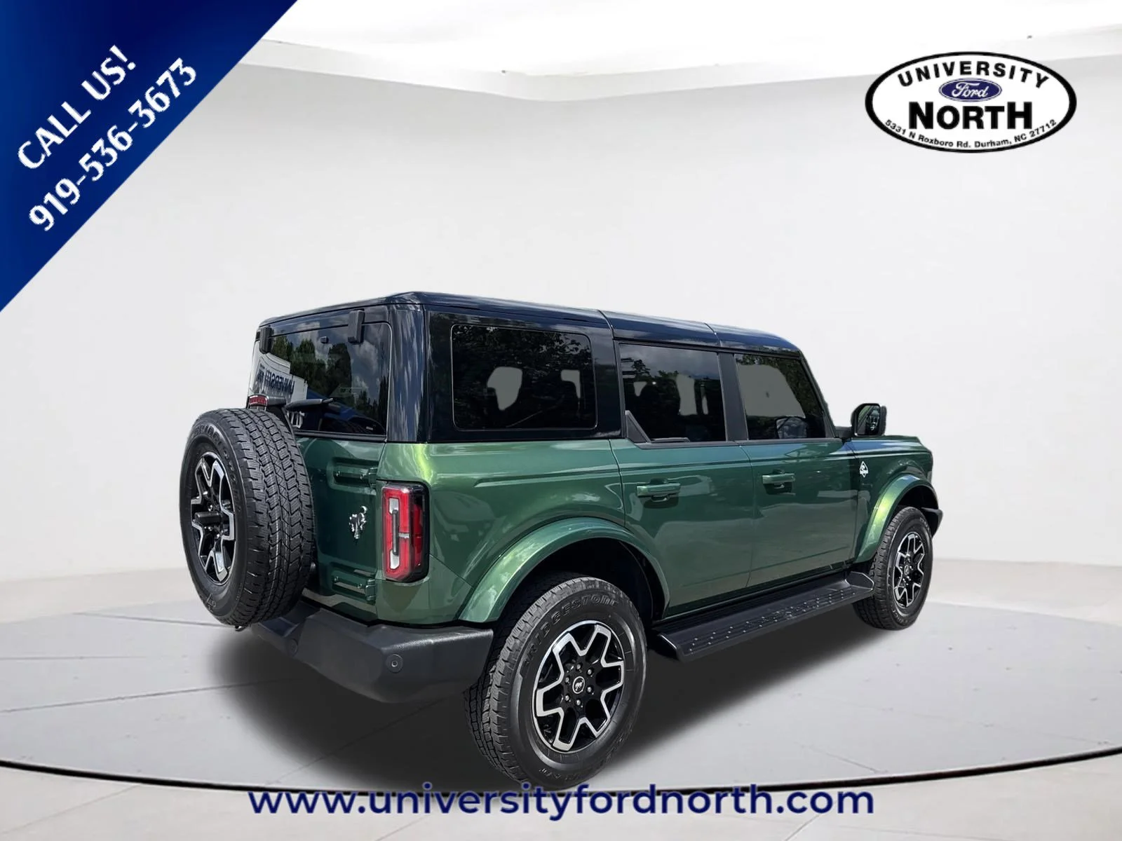 Used 2025 Green Metallic Ford Outer Banks image 7
