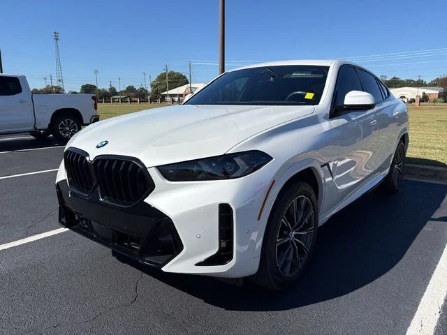 Used 2026  BMW xDrive40i image 9