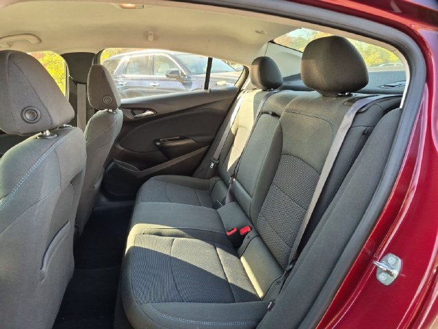 Used 2016 Red Chevrolet LT image 23