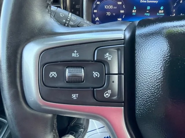 Used 2025 Summit White Chevrolet LT image 31